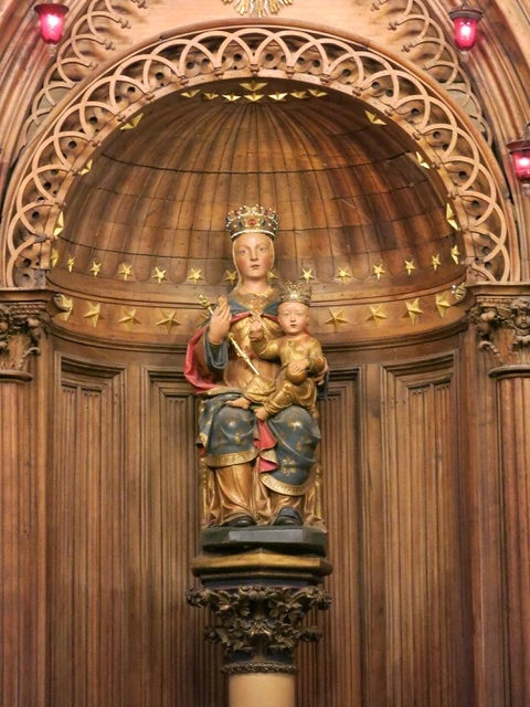 Prayers to the Virgin of Chartres